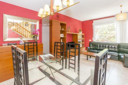 Homeholidaysrentals Coral