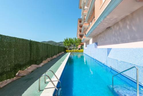 Ref. 190. Apart. Avenida