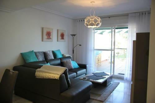 Bonito Apartamento En Nueva Andalucia