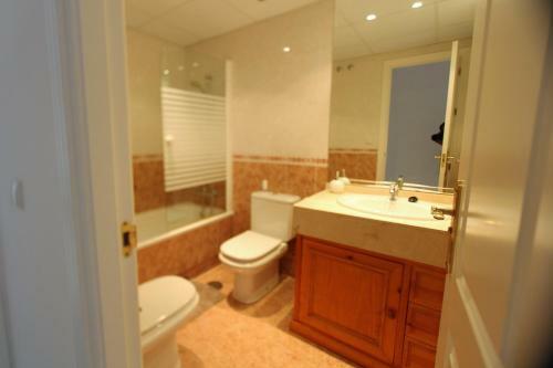Bonito Apartamento En Nueva Andalucia