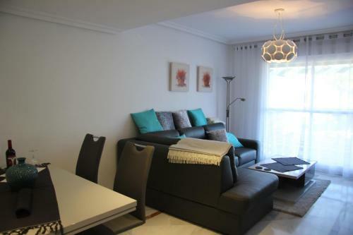 Bonito Apartamento En Nueva Andalucia