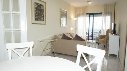 Apartamentos Amazing 10th Floor Views In Marbella Centre