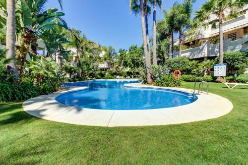 Apartamento Colourlife Golf @edificio Fuente Aloha