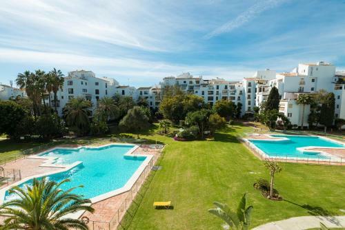Apartamento Brand New Terrazas De Ban�s Apt