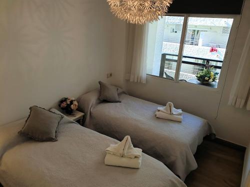 Excellent One Bedroom Apartment With Sea Views