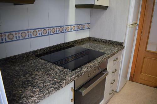 Apartamento Ap950 Tres Dormitorios A 150m Del Paseo Mar�timo