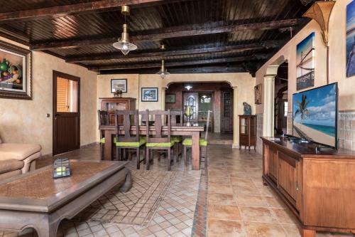 Villas El Paraiso