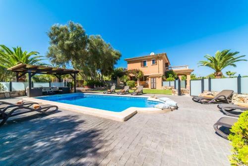 Muro Villa Sleeps 10 Pool Air Con Wifi