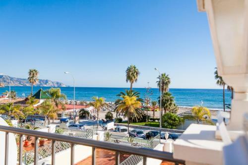 Apartamento Burriana Playa Carmona Nerja Canovas