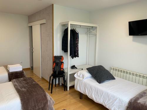 Hostal Pension 23-vinte E Tres
