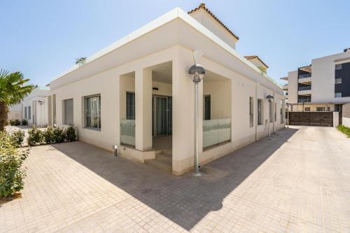 Villa Melon
