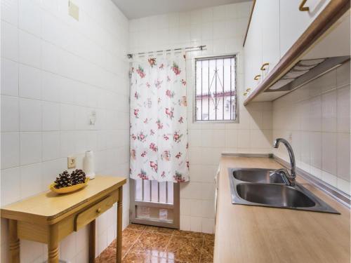 Three-bedroom Holiday Home In Oropesa Del Mar