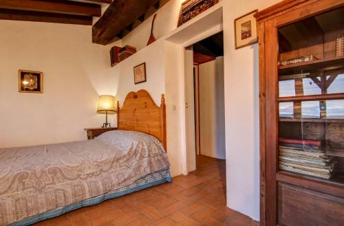 Villa Medieval Castle