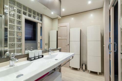 Pineda De Mar Villa Sleeps 6 Pool Air Con Wifi