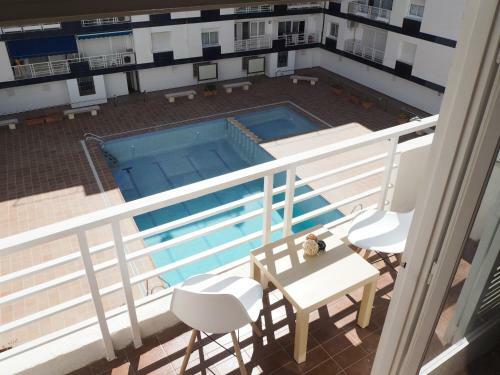 Ref. 233. Apartamento Con Piscina Comunitaria Mar Azul