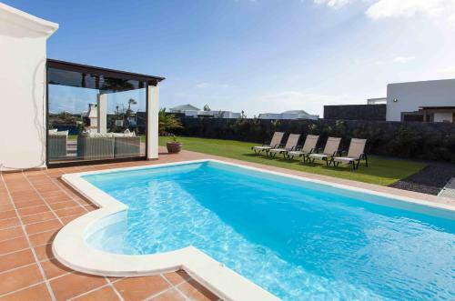 Hipoclub Villas, Zafiro 20 Villa