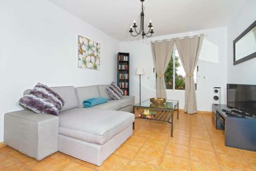Playa Blanca Villa Sleeps 3 Air Con Wifi