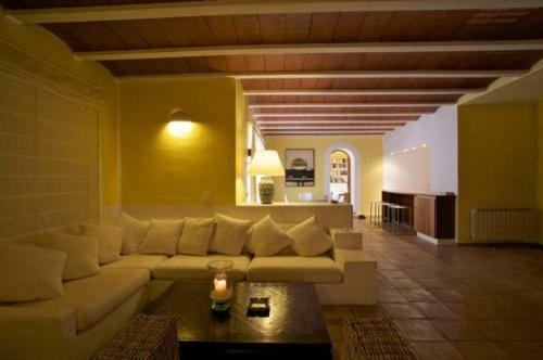 Playa D'en Bossa Villa Sleeps 10 Pool Air Con Wifi
