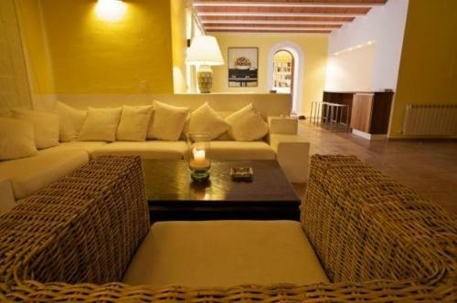 Playa D'en Bossa Villa Sleeps 10 Pool Air Con Wifi