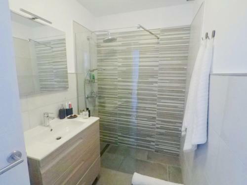 Apartamento Modern Stylish Condo