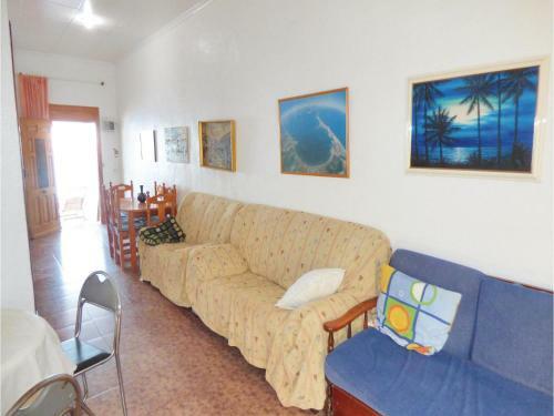 Three-bedroom Holiday Home In Playa Honda