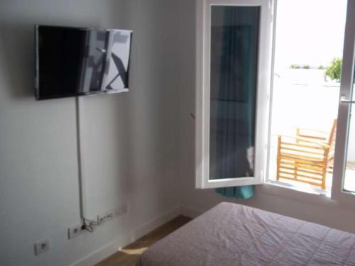 Playa Honda Apartment Sleeps 4 Pool Wifi