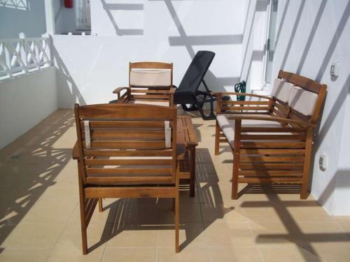 Playa Honda Apartment Sleeps 4 Pool Wifi