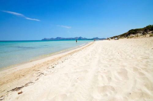 Pollenca Villa Sleeps 8 Pool Air Con Wifi T251881