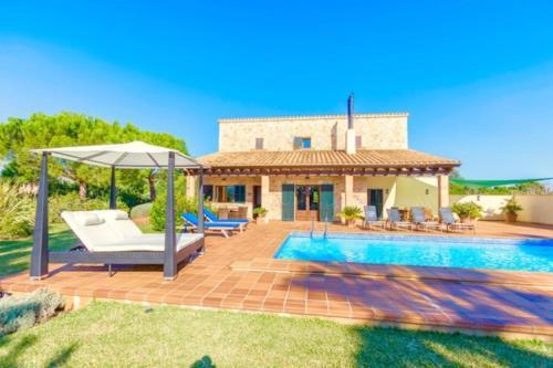 Pollenca Villa Sleeps 8 Pool Air Con Wifi T251881