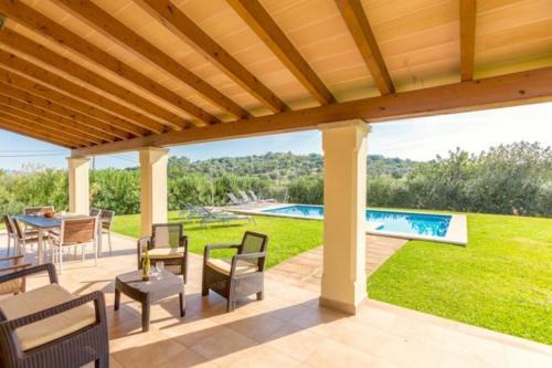 Pollenca Villa Sleeps 6 Air Con Wifi T454324