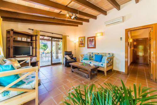 Es Barcares Villa Sleeps 6 Pool Air Con Wifi