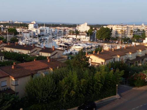 Santi Apartment