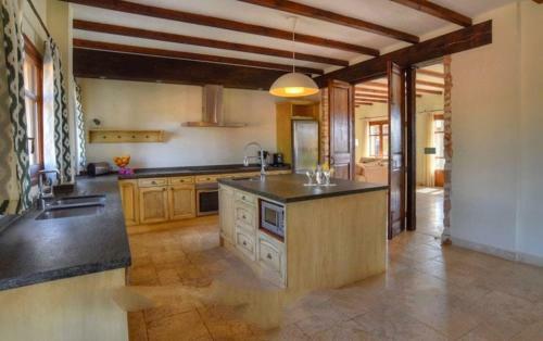 Agroturismo S'horta Villa Sleeps 8