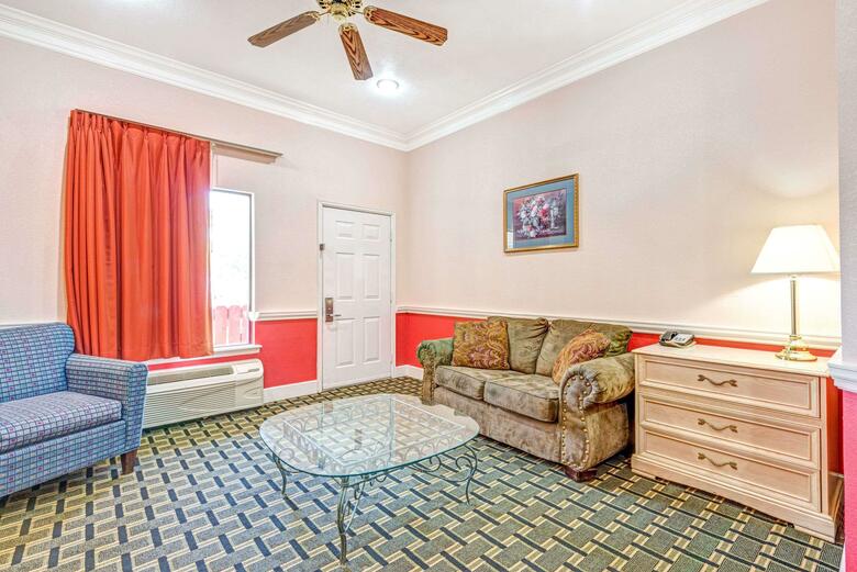 Hotel Days Inn & Suites Osceola Ar