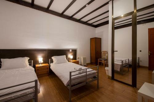 Hostal Kontxa Guesthouse