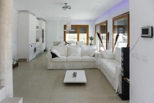 Sant Cebria De Vallalta Villa Sleeps 8 Pool Wifi