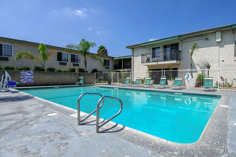 Hotel The Berry Inn