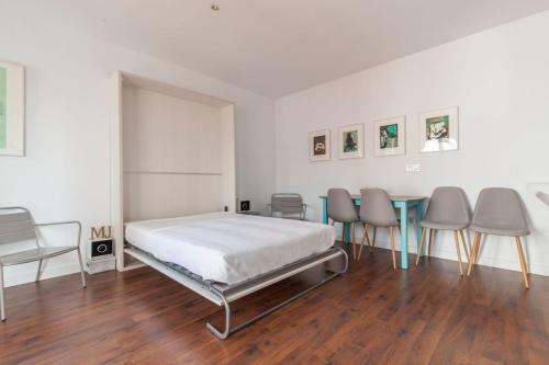 Apartamento Fant�stico Atico En El Coraz�n De Sevilla