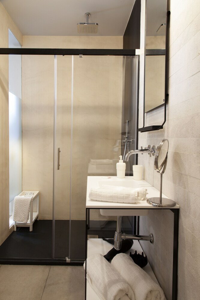 Hostal Welldone Metropol