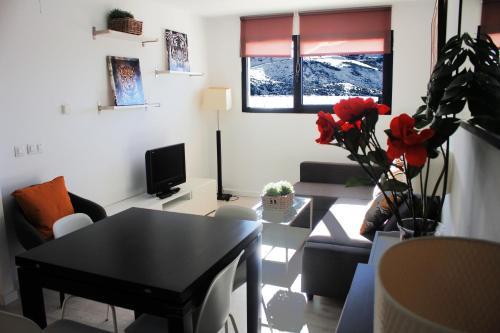 Apartamento Zona Baja Reci�n Reformado