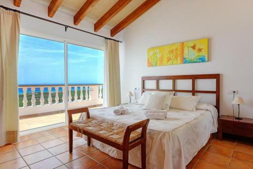 Son Bou Villa Sleeps 13 Pool Air Con Wifi