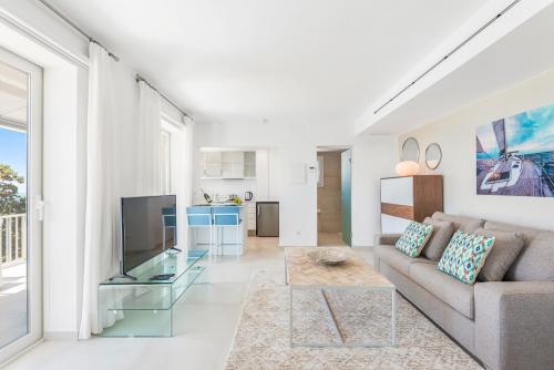 Apartamento La Marisma - Suite & Rental Car