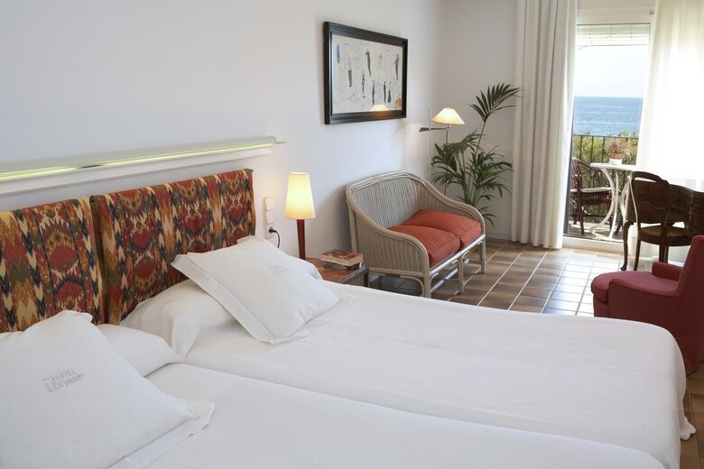 Hotel Llevant