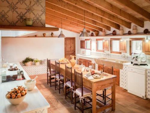Son Serra De Marina Villa Sleeps 16 Pool Air Con