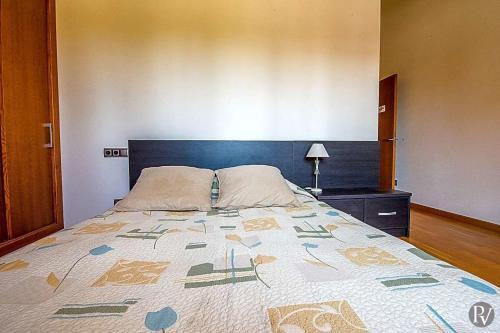 Son Servera Villa Sleeps 8 Pool Wifi