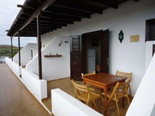 Tahiche Apartment Sleeps 2 Wifi T691488