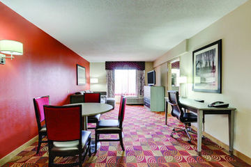 Hotel Wingate By Wyndham Clarksville