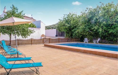 Five-bedroom Holiday Home In Zagrilla Baja