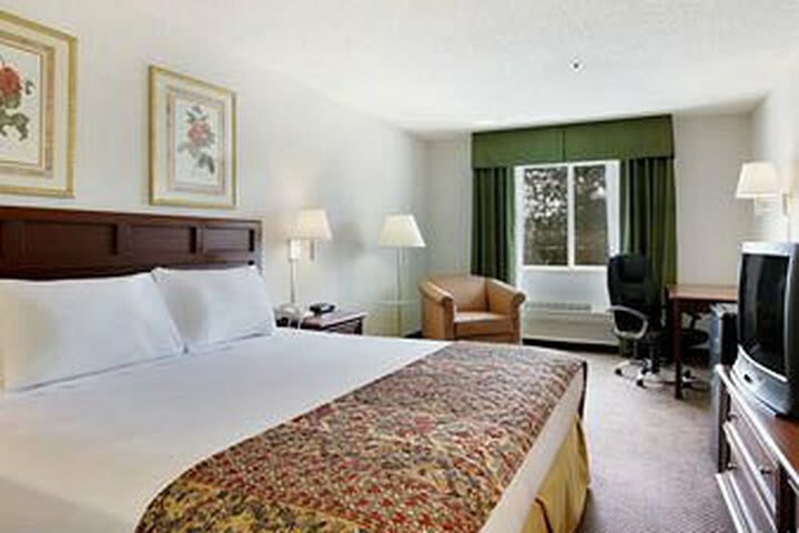 Hotel Baymont Inn And Suites Yreka
