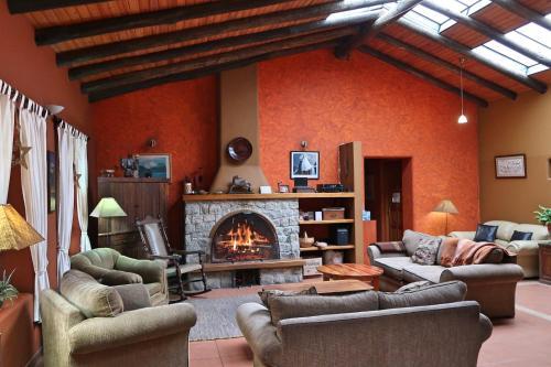 The Lazy Dog Inn A Mountain Lodge